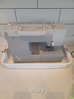 Singer 4411 Heavy Duty Sewing Machine