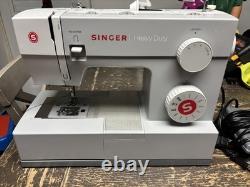 Singer 4411 Heavy Duty Sewing Machine Barely Used