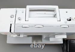 Singer 4411 Heavy Duty Sewing Machine In Excellent Used Condition Tested