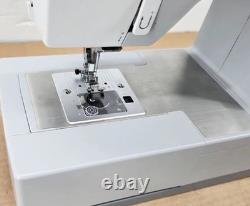 Singer 4411 Heavy Duty Sewing Machine In Excellent Used Condition Tested