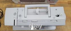 Singer 4411 Heavy Duty Sewing Machine With Pedal USED