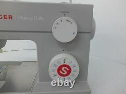 Singer 4423 Heavy Duty Sewing Machine Buttonhole, Stretch Stitch