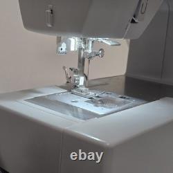 Singer 4423 Heavy Duty Sewing Machine with 23 Built-In Stitches & Needle Threader
