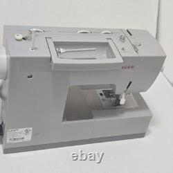 Singer 4423 Heavy Duty Sewing Machine with 23 Built-In Stitches & Needle Threader