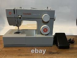 Singer 4432 Heavy Duty Sewing Machine