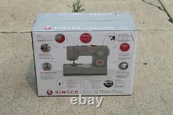 Singer 4452 Heavy Duty Sewing Machine 32 Built-in Stitches