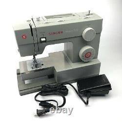 Singer 4452 Heavy Duty Sewing Machine Tested Ready To Use