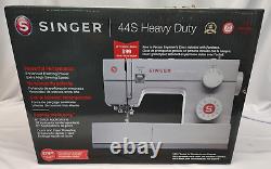 Singer 44S Classic Heavy Duty Sewing Machine with23 Built-In Stitches