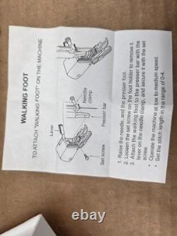 Singer 5511 Scholastic Heavy Duty Sewing Machine with extras