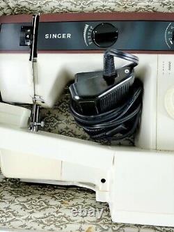 Singer 5528 Vintage Sewing Machine Heavy Duty Upholstery