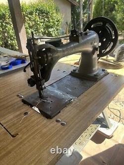 Singer 7-33 Sewing Machine Heavy Duty Industrial Harness Machine