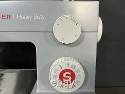Singer Heavy Duty 4432 Sewing Machine New No Box