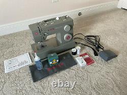 Singer Heavy Duty 4452 Sewing Machine