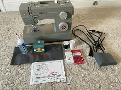 Singer Heavy Duty 4452 Sewing Machine