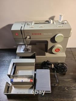 Singer Heavy Duty 5532 Sewing Machine