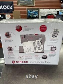 Singer Heavy Duty Sewing Machine 4423 with 23 Built-In Stitches OPEN BOX