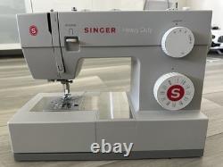 Singer Heavy Duty Sewing Machine Model 4423 Slightly Used