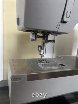Singer Heavy Duty Sewing Machine (lightly Used)