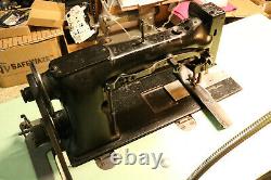 Singer Industrial Heavy Duty Double Needle Feed Leather Sewing Machine 112W115