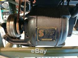 Singer Manfg Co. 16-41 Heavy Industrial Leather Sewing Machine