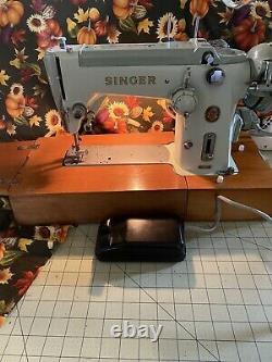 Singer Sewing Machine 320 K Heavy Duty Free Arm #(EP87420)