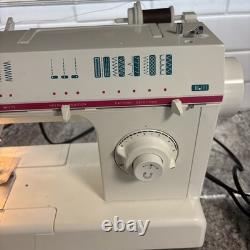 Singer Sewing Machine FM-22 C With Pedal, Zig Zag, Free Arm, Extras- Heavy Duty