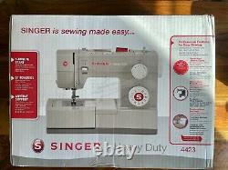 Singer Sewing Machine Heavy Duty 4423 Automatic Needle Threader 23 Stitches New