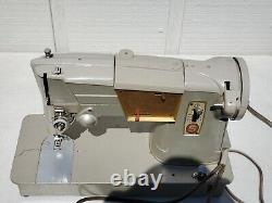 Singer Sewing Machine Heavy Duty Vintage 13608m