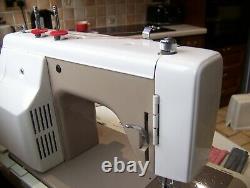 Stunning Janome Newhome 674 Heavy Duty Z/z Sewing Machine, Case, Expertly Serviced