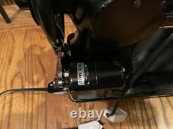 Super Heavy Duty Leather And Canvas Sewing Machine. Amazing. Read. N3