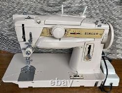 Sweet 1965 Singer 411 G Heavy Duty Sewing Germany PB485630 with accessories