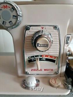 VINTAGE WHITE Model 769 Selec-Tronic ZigZag Width Heavy Duty Sewing Machine