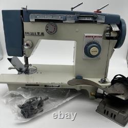 VTG White Model 167 Zig Zag Heavy Duty Sewing Machine With 11 Built in Stitches