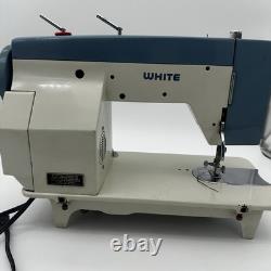 VTG White Model 167 Zig Zag Heavy Duty Sewing Machine With 11 Built in Stitches