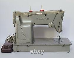 Vintage Heavy Duty 1963 Singer 328K Style O Matic Sewing Machine And Case WORKS