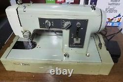 Vintage Heavy Duty Metal Sears Kenmore Sewing Machine 158.13010 Case Pedal Motor