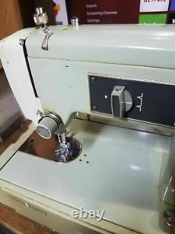 Vintage Heavy Duty Metal Sears Kenmore Sewing Machine 158.13010 Case Pedal Motor