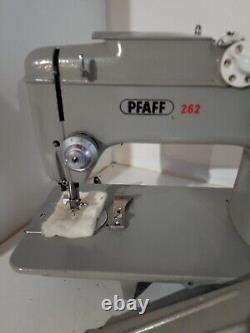 Vintage Heavy Duty Sewing machine PFAFF 262 With Foot Pedal