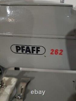 Vintage Heavy Duty Sewing machine PFAFF 262 With Foot Pedal