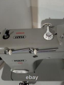 Vintage Heavy Duty Sewing machine PFAFF 262 With Foot Pedal