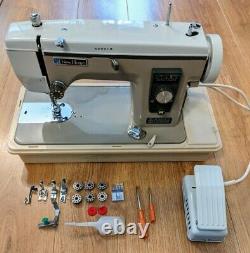 Vintage New Home Janome Model 535 Heavy Duty Sewing Machine with Foot Pedal Case