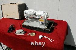 Vintage PFAFF 262 Heavy Duty Sewing Machine