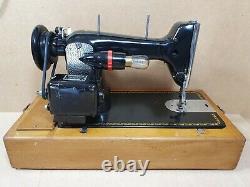 Vintage Pfaff 30 Heavy Duty Electric Sewing Machine