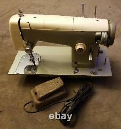 Vintage Retro Heavy Duty Sears Kenmore Sewing Machine Model 158.521 +Pedal AS-IS