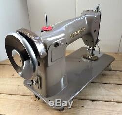 Vintage SINGER 215G Heavy Duty Semi-Industrial SEWING MACHINE