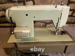 Vintage Sears Kenmore 1500 Zig Zag Sewing Machine Heavy Duty All Metal 158.15000