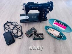 Vintage Singer 15-75 Heavy Duty Sewing Machine withAccessories, Tested