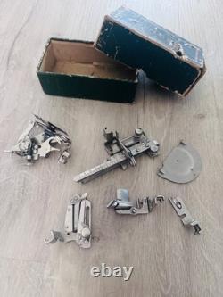 Vintage Singer 15-75 Heavy Duty Sewing Machine withAccessories, Tested