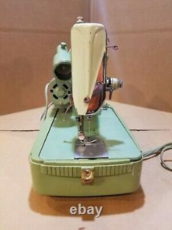 Vintage Singer 185K Sewing Machine Mint Green Heavy Duty With Case Tested