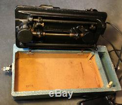 Vintage Singer 201-2 Heavy Duty Sewing Machine -Serviced With Pedal And Case